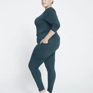 UNIVERSAL STANDARD GAME Workout Leggings Women's (3XL) (Tag Says XL) Sea Green